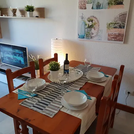 Apartament Beachfront Duplex No 4 With Heated Pool, Close To Sea And Beach, Aircondition, Balcony, Wifi *